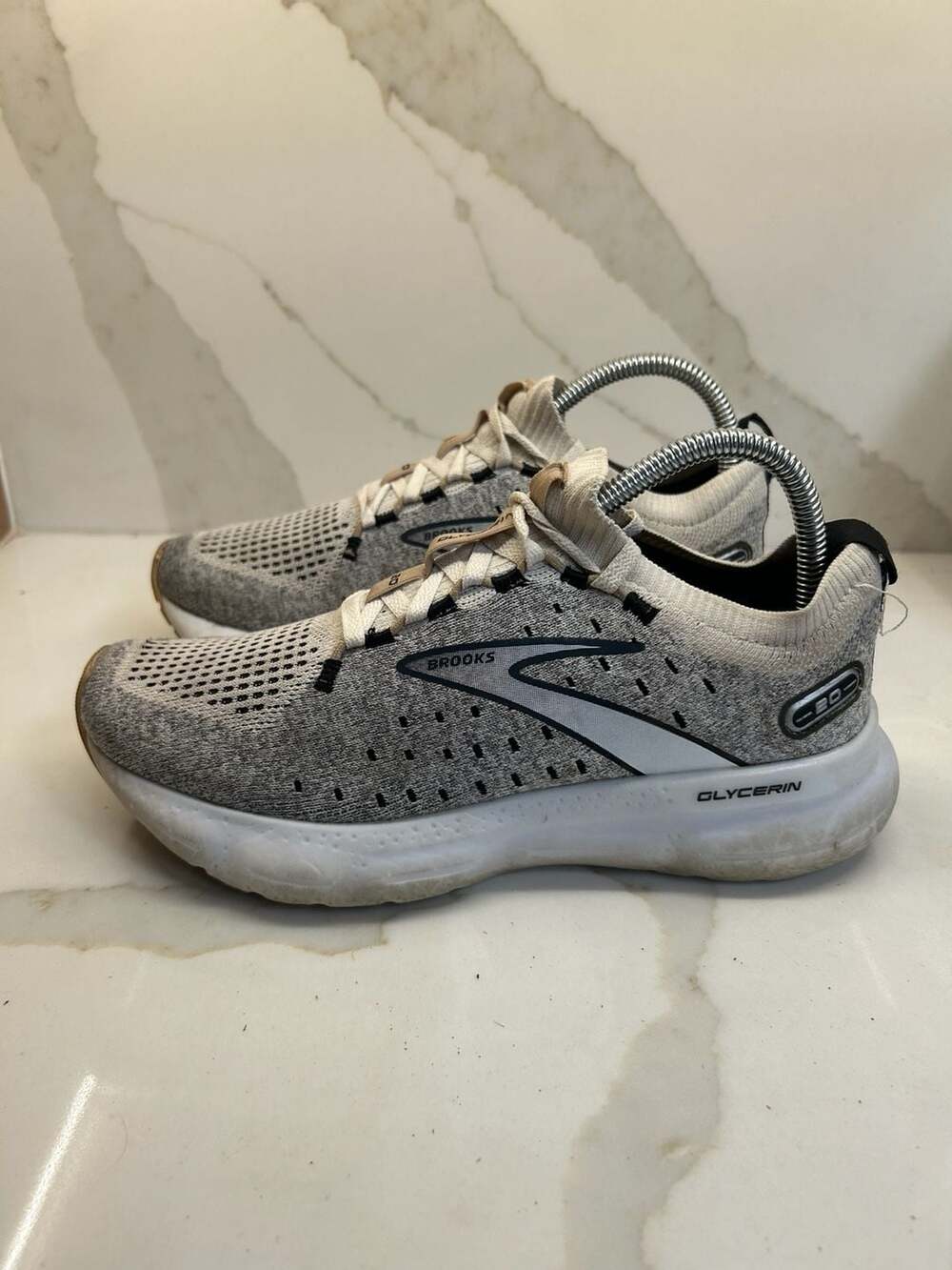 Brooks Women's Glycerin Stealthfit 20 Running Shoes (Size: 8)